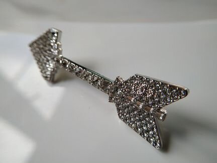 Брошь Шанель Chanel