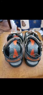 Сандали в отличном состоянии р. 37