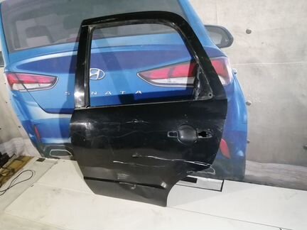 Suzuki SX4 2006-2014 дверь задняя левая хечбек