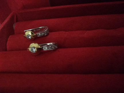 Золотые серьги 750 пробы