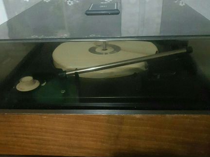 Voice of music проигрыватель винила