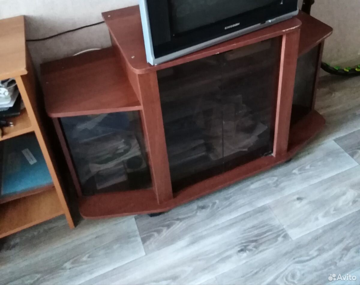 Тумба под телевизор