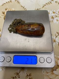 Кулон янтарь СССР с инклюзами 3 насекомых в камне
