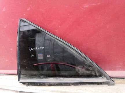 Задняя левая форточка toyota camry v40