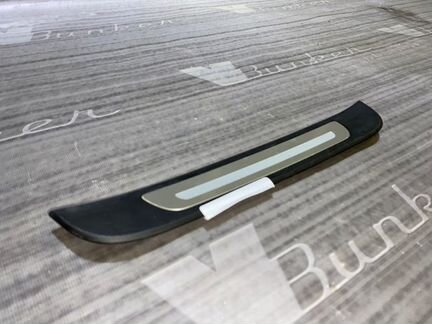 Накладка порога задняя правая Audi A6 C7