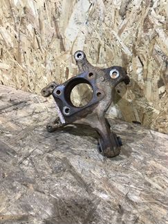 Поворотный кулак задний левый Hyundai Ix 35 G4KD