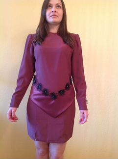 Костюм цвет бордо