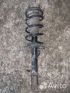 Стойка передняя левая Мазда Трибьют, Форд Маверик