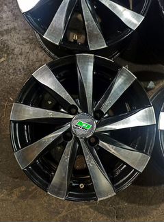 Диски бу литые R14 C на Renault