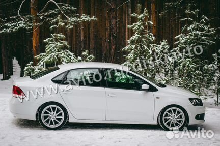 Vossen CVT Комплект новых дисков R17 5-112