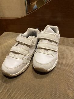 Кроссовки Carter’s