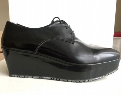 Туфли черные на платформе Rossetti One