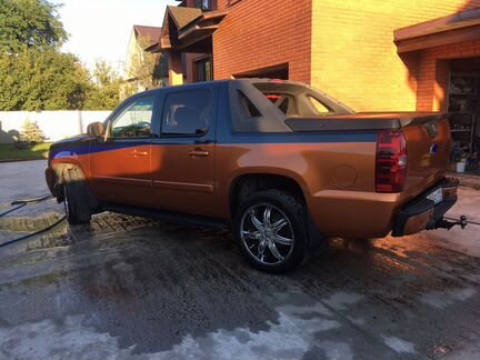 Chevrolet Avalanche 5.3 AT, 2007, 260 000 км