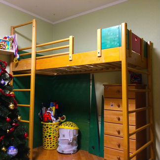 Кровать-чердак