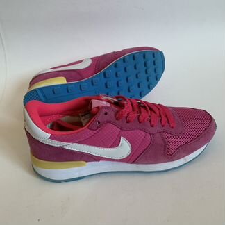 Кроссовки Nike internationalist