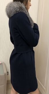 Женское зимнее синее пальто с чернобуркой