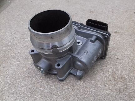 Дроссельная заслонка Volvo 2.0 дизель с авто 17 г