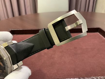 Новые часы Corum Admirals Cup Seafender Deep Dive