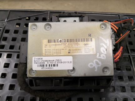 Блок управления мультимедии Mercedes A2049000300