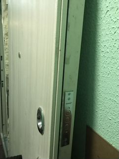 Дверь входная металлическая