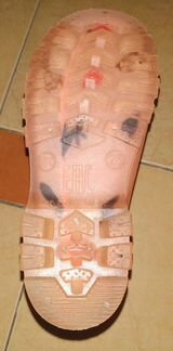 Детские резиновые сапожки для девочки