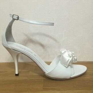 Nila&Nila р38-40 новые белые босоножки 808