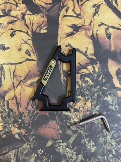 Carhartt carabiner skateboard tool x SK8ology