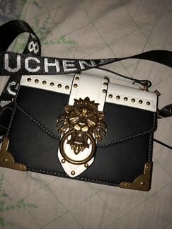 Сумочка лев