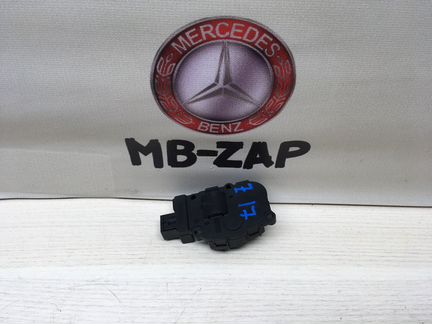 Моторчик печки Mercedes W221