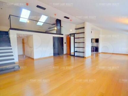4-к квартира, 200 м², 8/8 эт.
