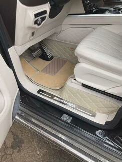 Комплект автомобильных ковриков внедорожник Мерсед