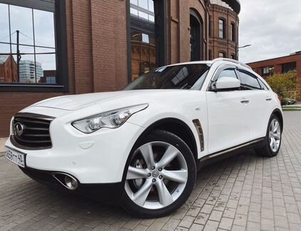 Infiniti QX70 3.0 AT, 2013, 123 987 км