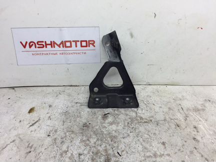 Кронштейн крыла передний левый Volkswagen Tiguan