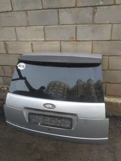 Крышка багажника Ford C-Max 2003-2007