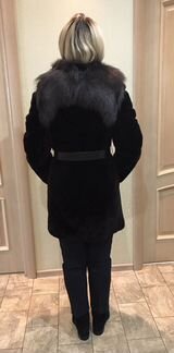Мутоновая шуба с мехом лисы