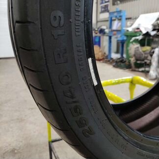 Шина Continental ContiSportContact 255/40 R19