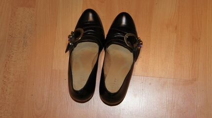 Осенние туфли Carnaby. Кожа р. 39
