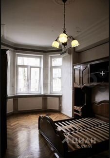 4-к квартира, 100 м², 3/8 эт.