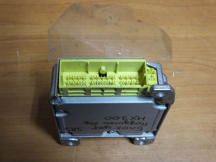 Блок управления подушек безопасности Лексус NX 200