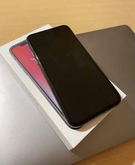 Телефон iPhone X