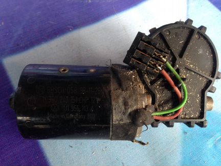 Моторчик дворников передний Фольксваген Гольф 4