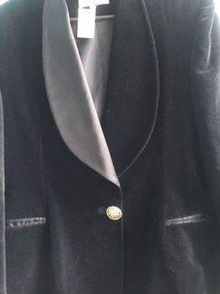 Бархатный пиджак р.50-52