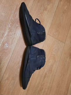 Ботинки зимние на подростка 40