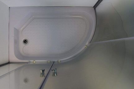 Душевой уголок