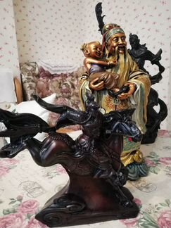 Статуэтка воина Гуань Гун высотой 20 см