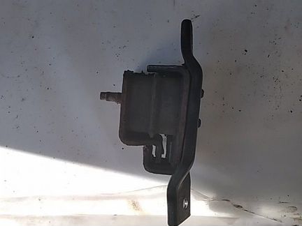 Опора двигателя правая Subaru Impreza GD9