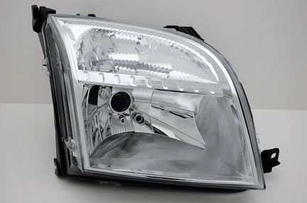 Ford Fusion фара новая левая правая 2002-2010