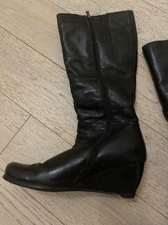 Кожаные женские зимние сапоги 39 размер