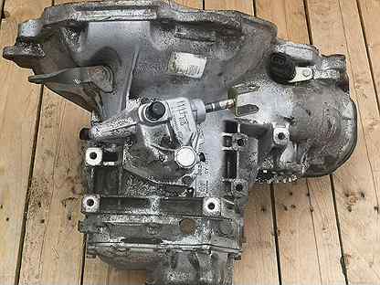 Крестовина кпп шевроле лачетти. Лачетти коробка механика. Лягушка лачетти мкпп. Лачетти коробка передач механика 1. 6 универсал.