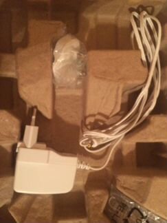 JBL on st age IV white Колонка для iPhone